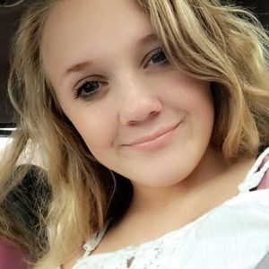 Meet your Posher, Hailey